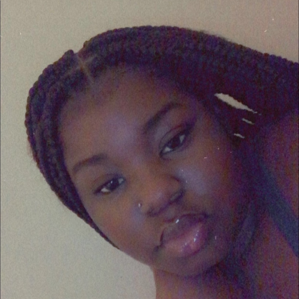 Meet your Posher, Ah’miyah